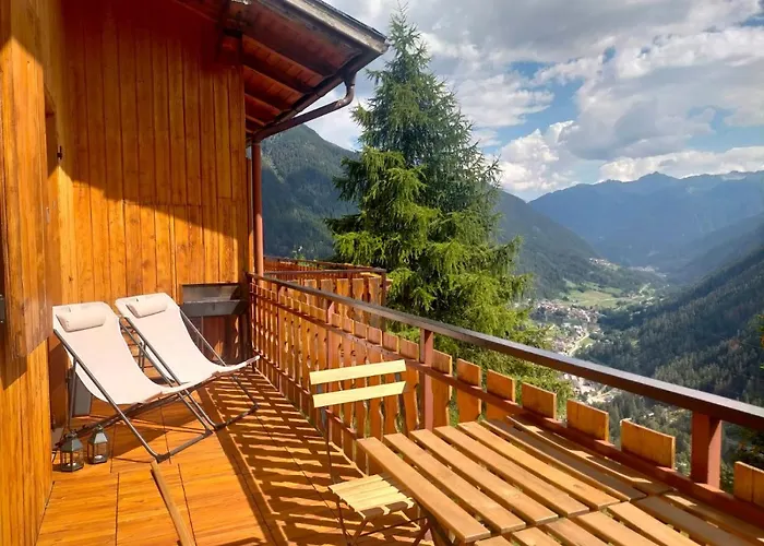 Un Balcone Sulla Val Di Pejo