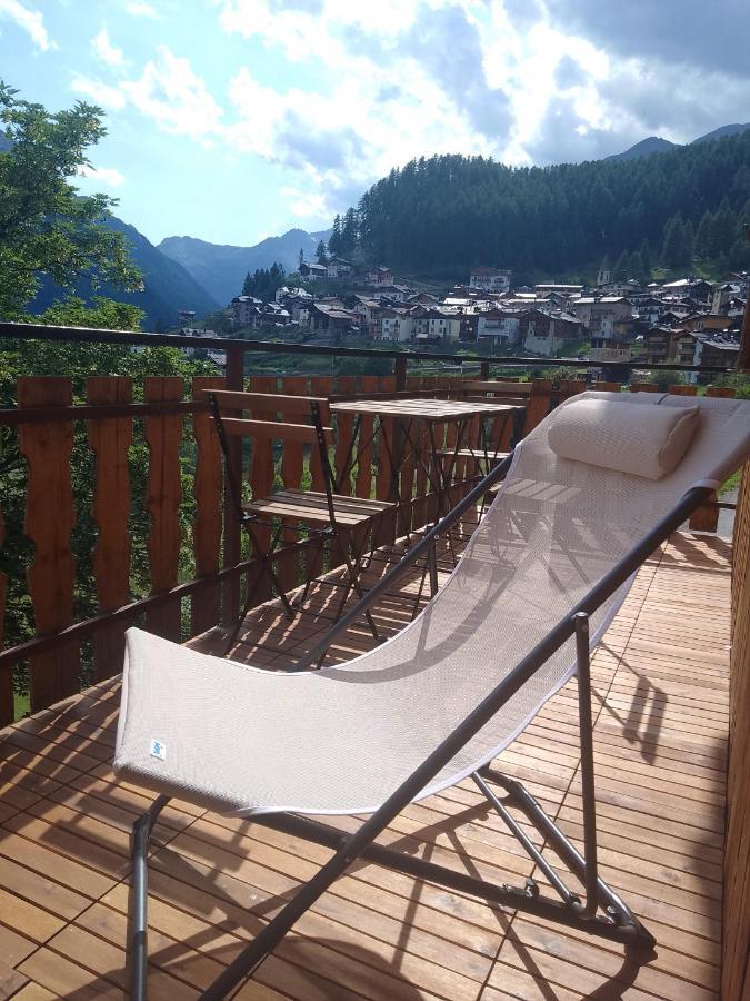 Un Balcone Sulla Val Di Pejo Peio